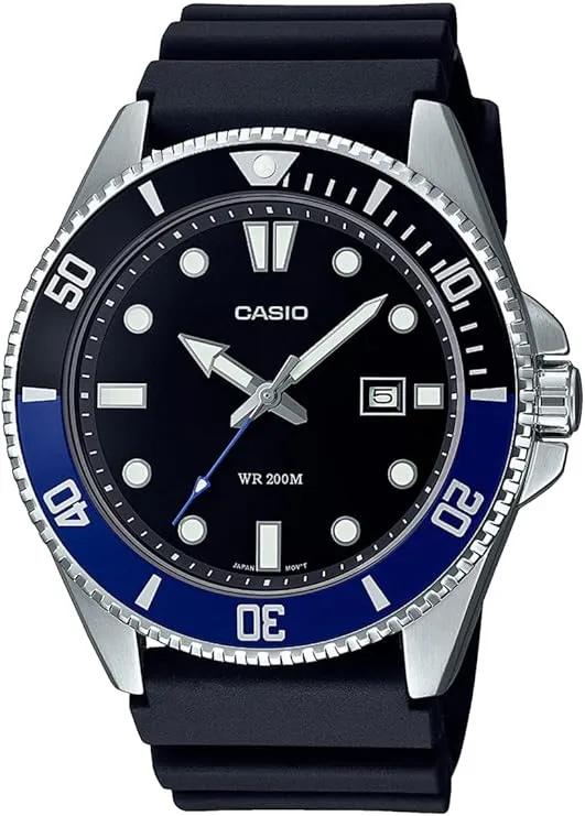 Casio Marlin MDV‑106 vista frontal con esfera negra y bisel azul