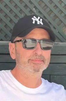 Foto de Tony Mascaró, autor del artículo y experto en relojería de Tiempo y Estilo.
