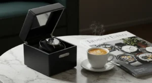 Lee más sobre el artículo La Guía Definitiva de Bobinadoras de Relojes para Coleccionistas: Modelos, Tecnología y Consejos de Expertos