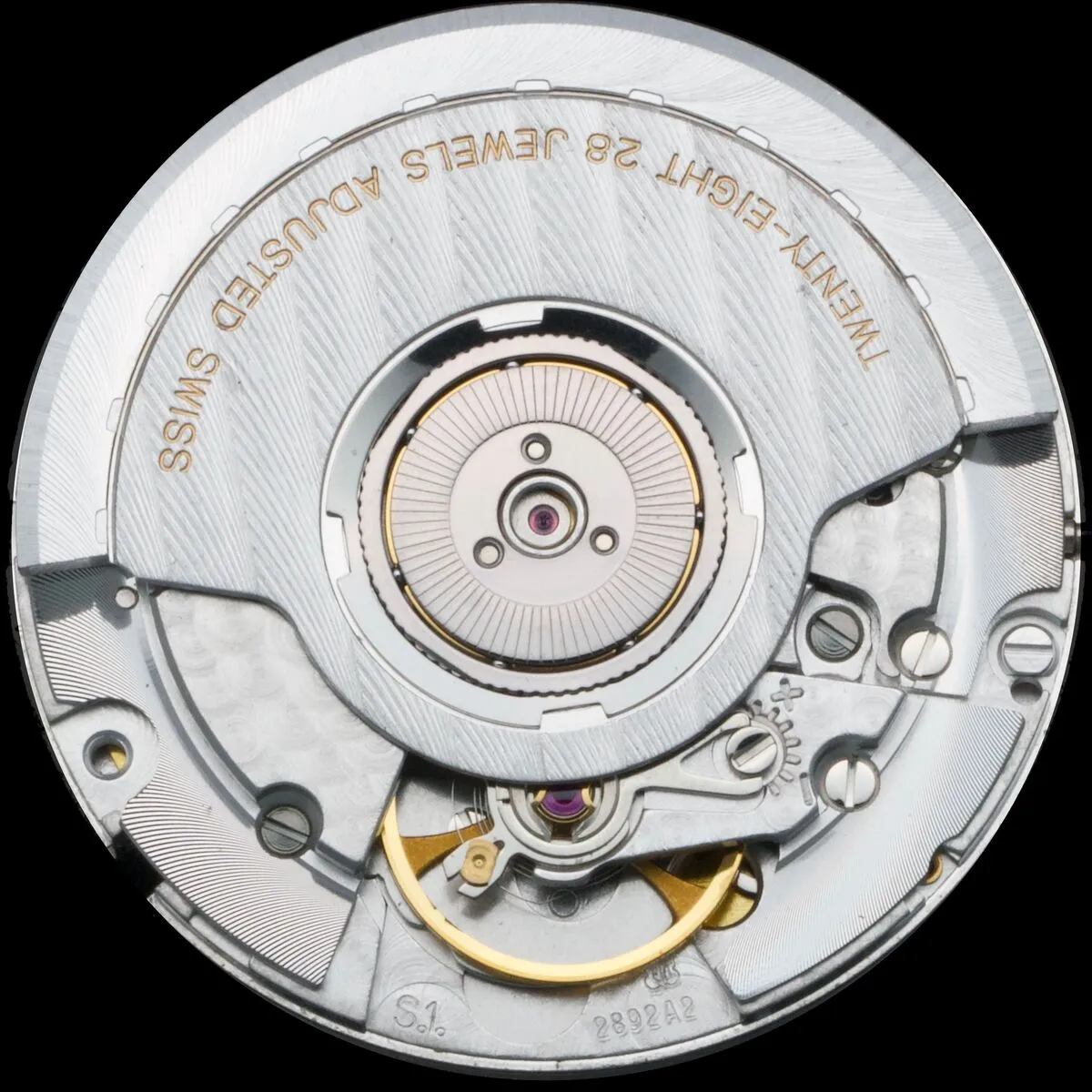 Movimiento premium ETA 2892-A2 con acabados perlé