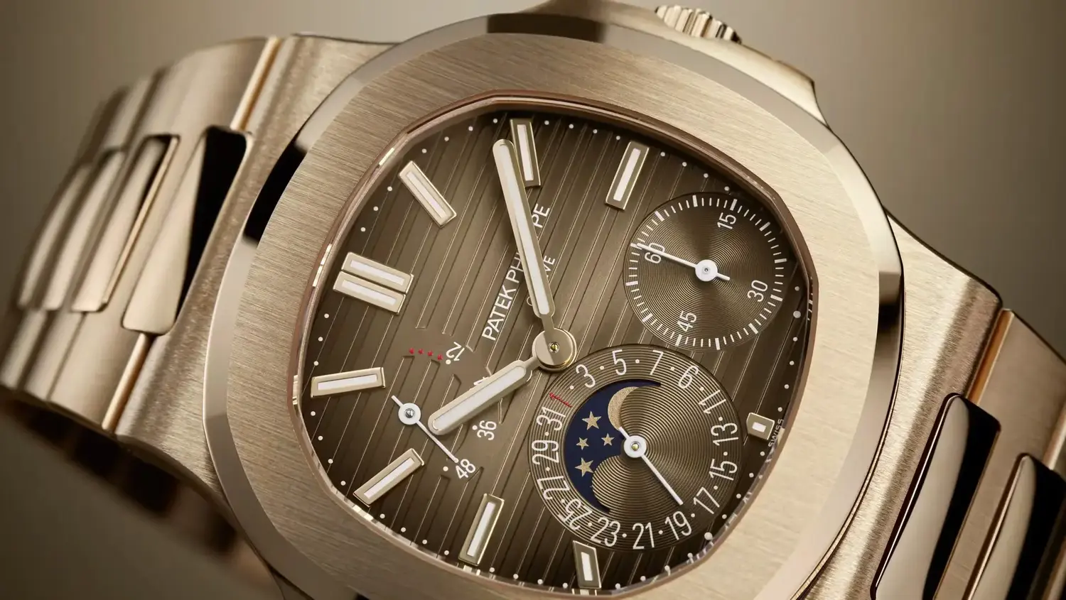 50 Aniversario del Patek Philippe Nautilus, detalle del calendario perpetuo 5740