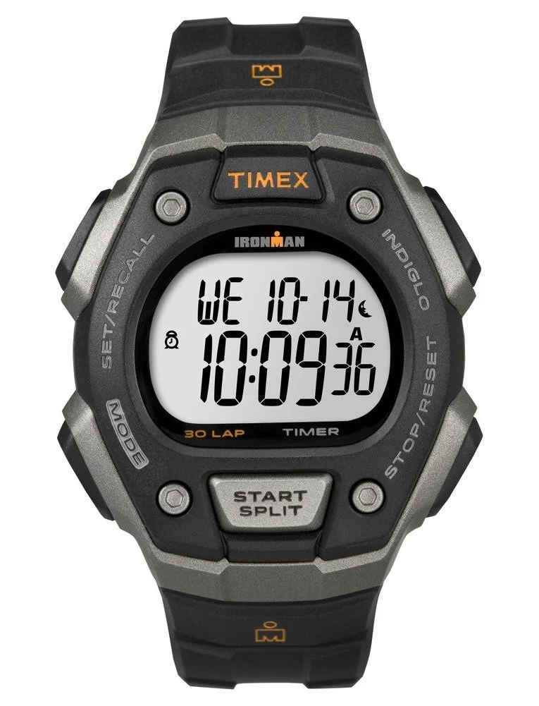 Timex Ironman con caja de resina negra, esfera digital y correa de silicona, el reloj deportivo más vendido en la historia de la marca